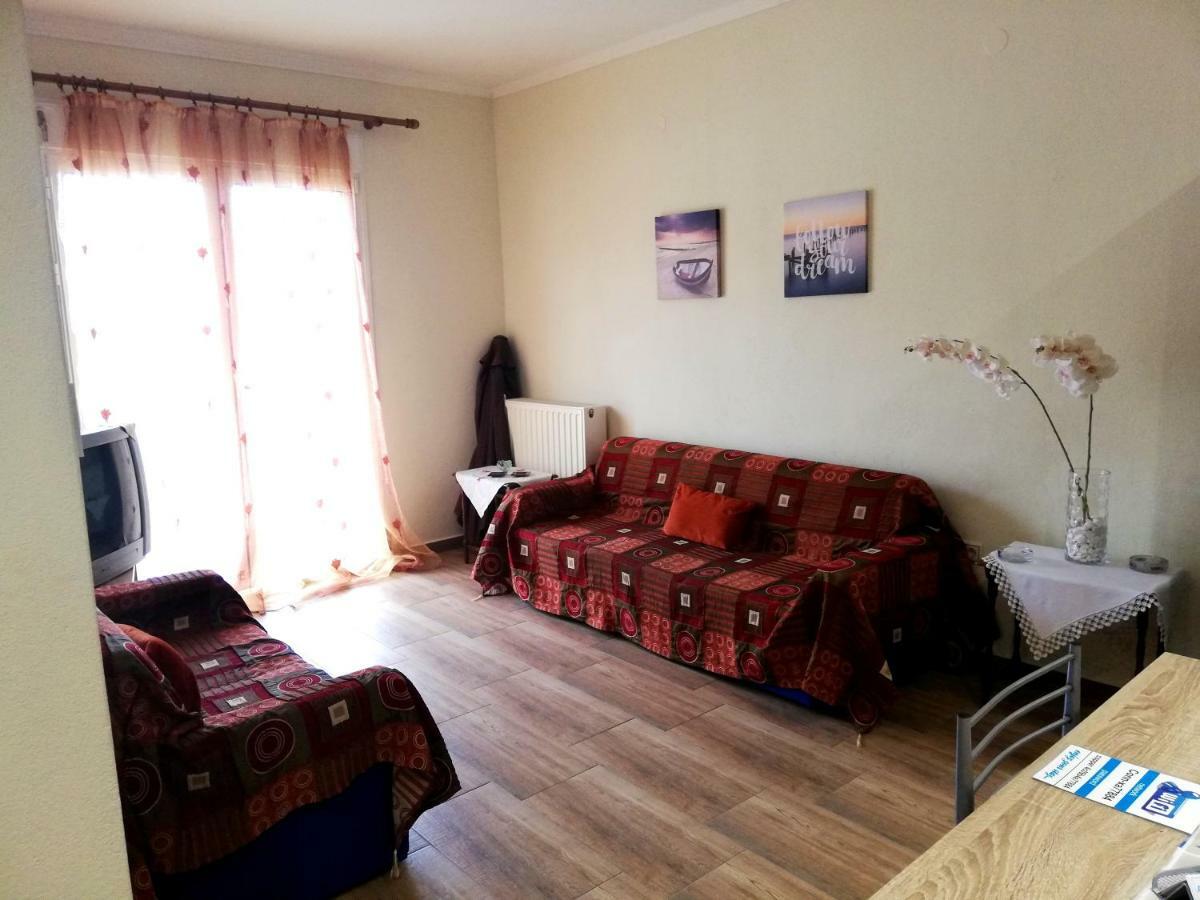 Aspa'S Apartment Kavala Esterno foto