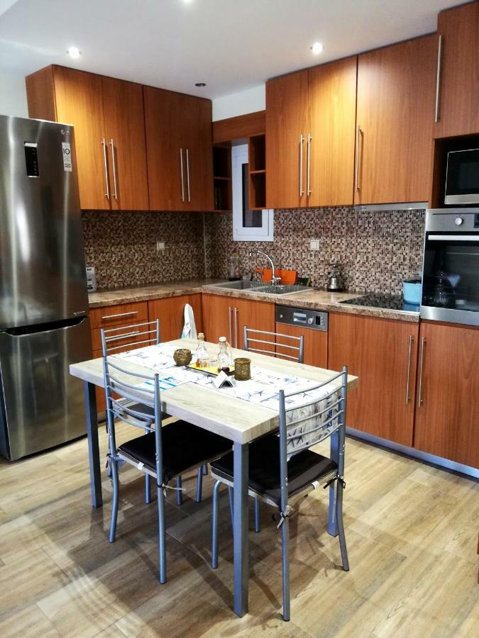 Aspa'S Apartment Kavala Esterno foto