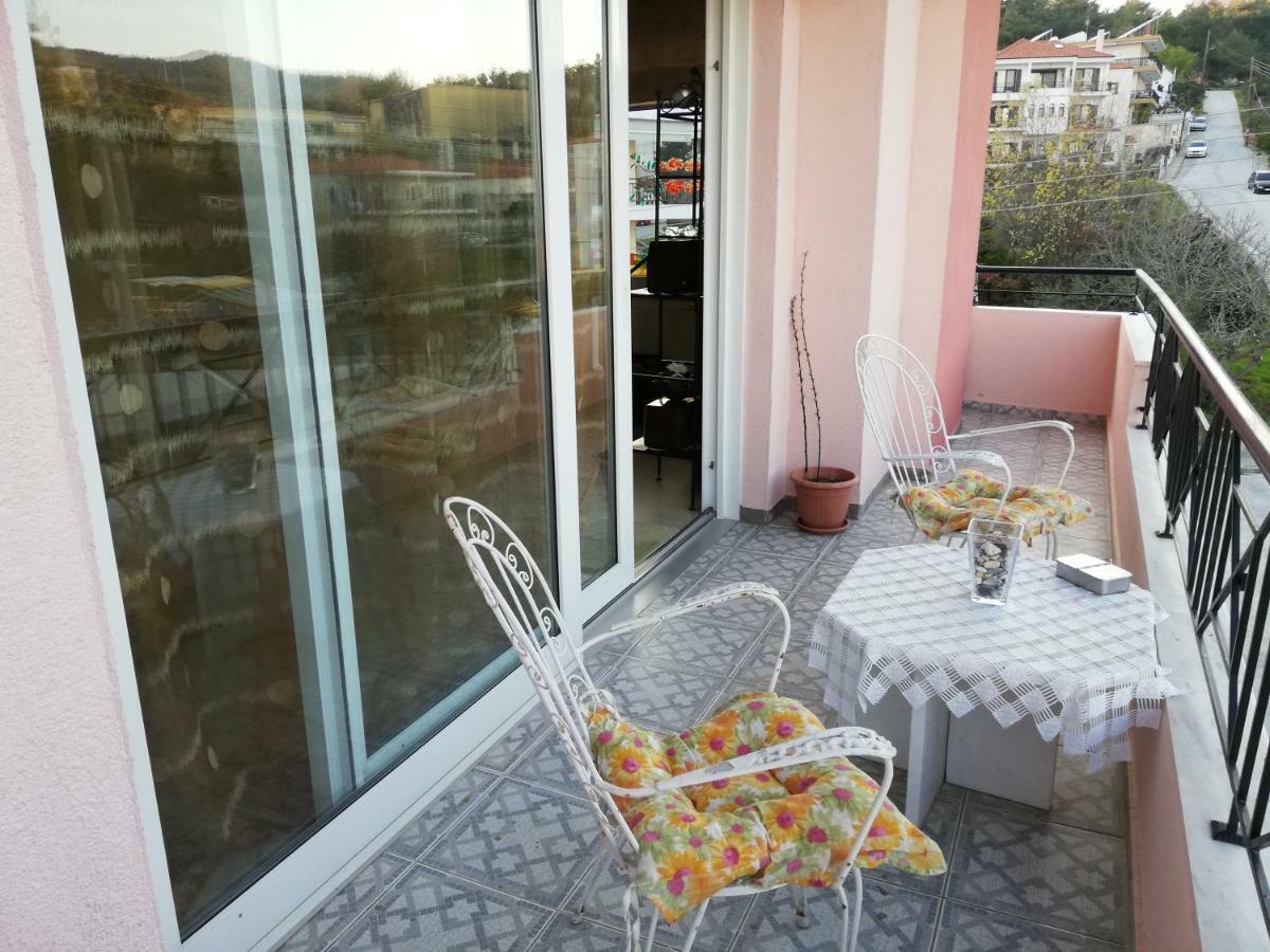 Aspa'S Apartment Kavala Esterno foto